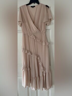 Lulu's Ruffle Wrap Midi Dress size medium